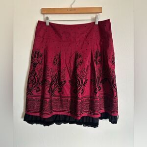 Red Black Velvet Embroidered Skirt Size 14